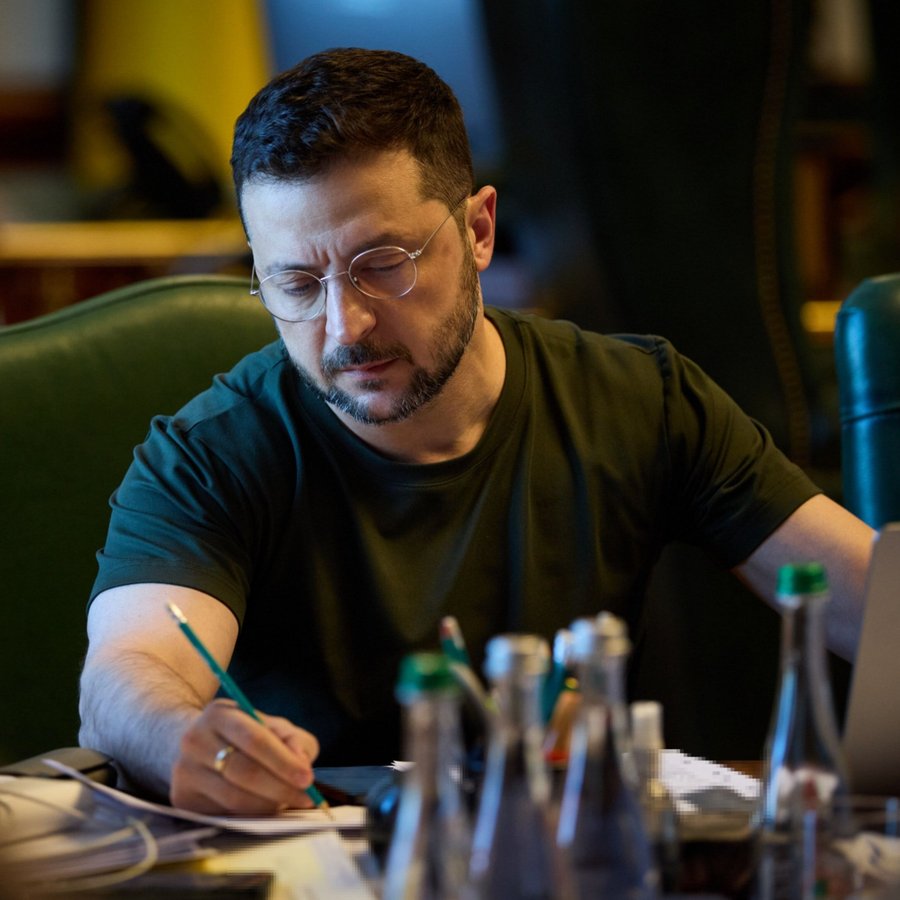 NextImg:Following Debrief by President Trump, Zelenskyy Coming to Washington DC Monday - The Last Refuge
